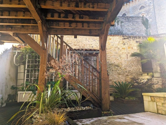 Photos 8 - Touristique - Demeure de ville et village