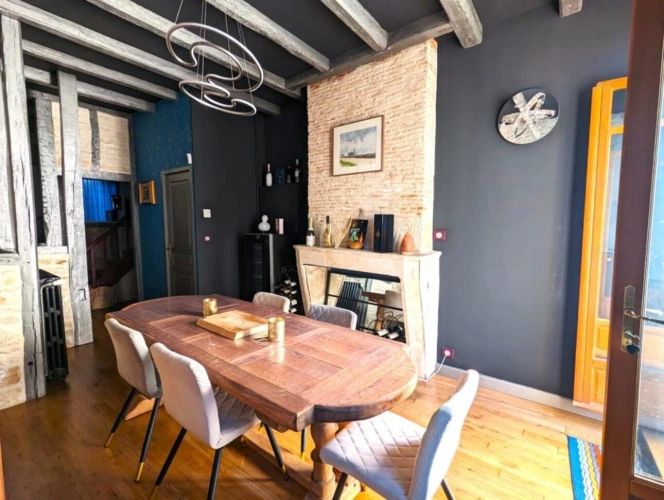 Photos 10 - Touristique - Demeure de ville et village