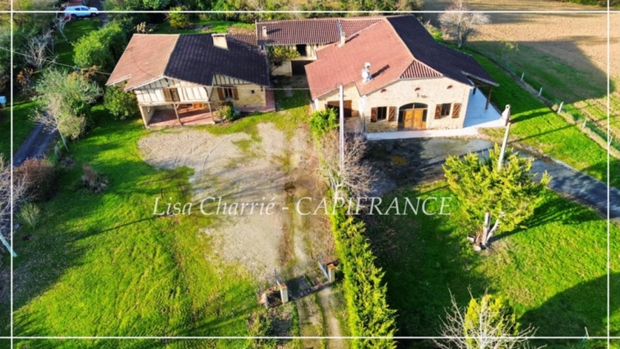 Photos 2 - Touristique - Propriete gasconne DEUX MAISONS 10 pièces de 324 m2 habitables sur 3159 m2 de terrain proche de NOGARO (32)