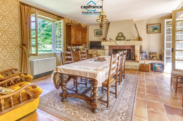 Photos 28 - Équestre - Propriete à vendre 5 pièces MAUROUX (46) Maison de 140m2 habitables, dépendance de 90m2 sur 6ha de terrain