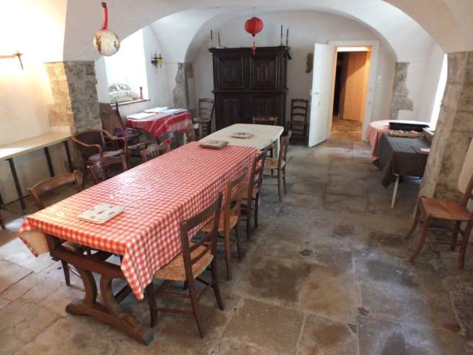 Photos 22 - Rurale - Dpt Côte d'Or (21), à vendre SEMUR EN AUXOIS propriete P15