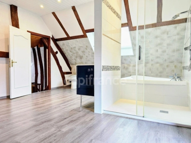 Photos 9 - Touristique - À VENDRE BEAU POTENTIEL POUR CET ANCIEN CORPS DE FERME AVEC GÎTE de 227m² LE MESNIL-RÉAUME (76)