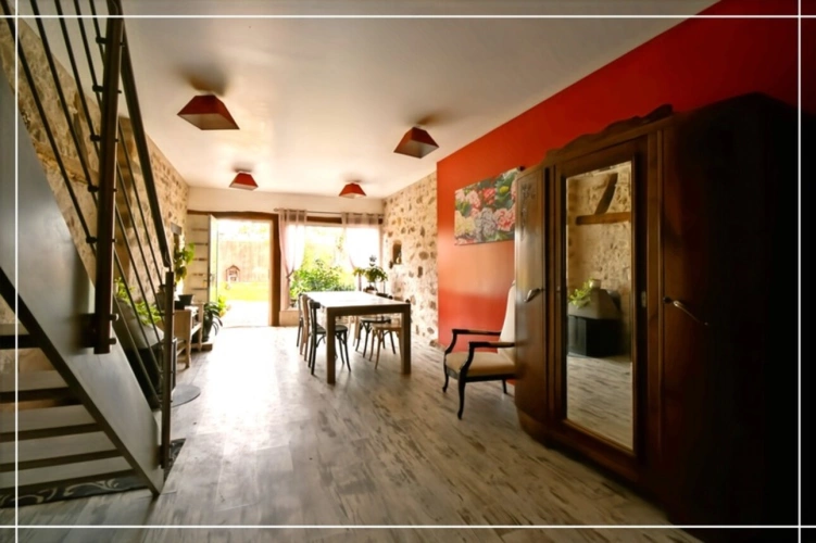 Photos 51 - Équestre - Propriete à vendre 7 pièces REIGNY (18)