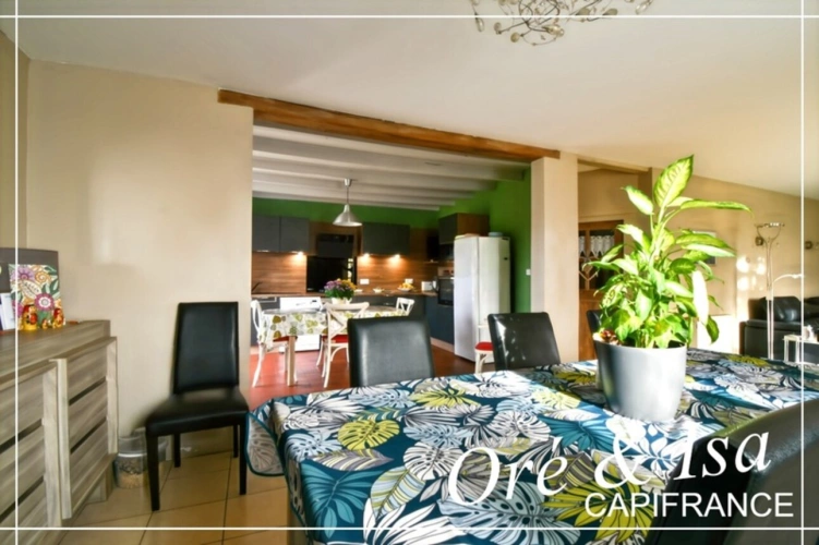 Photos 53 - Équestre - Propriete à vendre 7 pièces REIGNY (18)