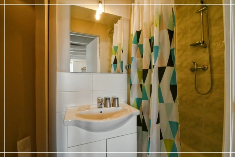 Photos 69 - Équestre - Propriete à vendre 7 pièces REIGNY (18)