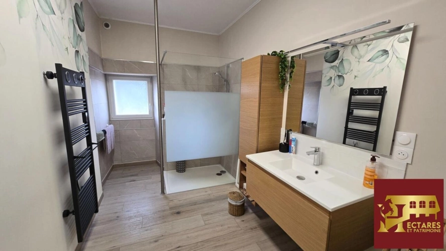 Photos 10 - Rurale - Belle Demeure de 175 m2 sur une Propriété de 8 ha