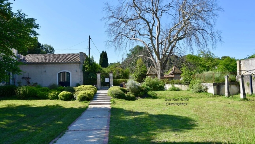 Photos 3 - Prestige - À VENDRE – Domaine de Prestige Proche Pont-Saint-Esprit (30) Authenticité, Élégance & Rentabilité sur 1,7 Hectare