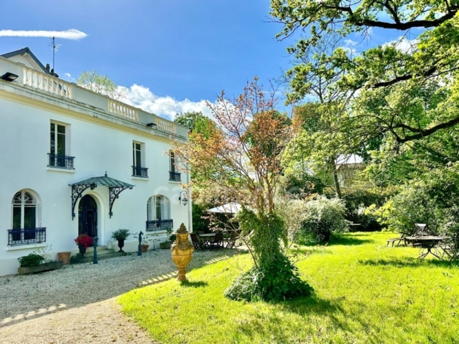 Photos 13 - Prestige - Parc de MAISONS LAFFITTE - Maison de famille de collection