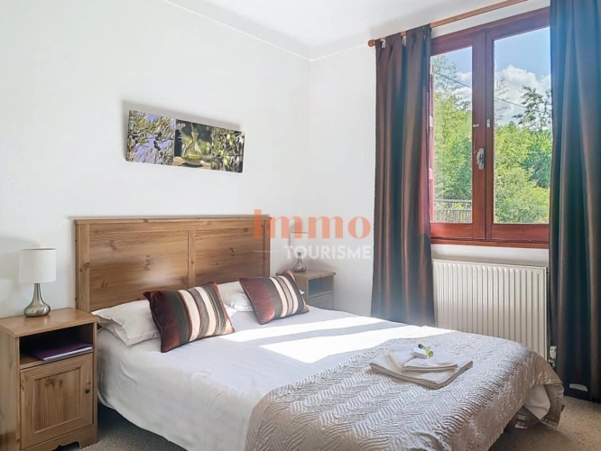 Photos 7 - Touristique - Domaine de gîtes et chambres d'hôtes de caractère - Pied du