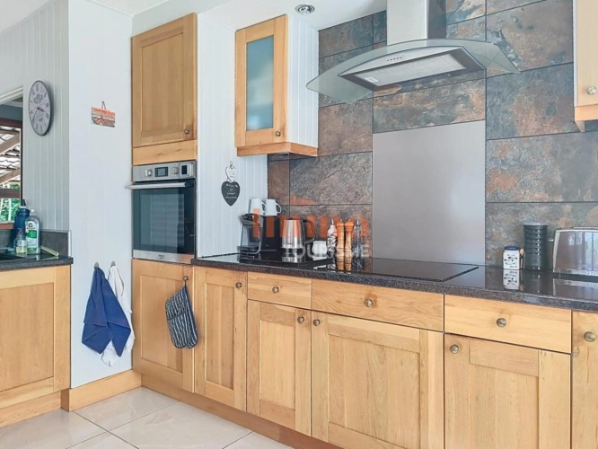 Photos 11 - Touristique - Domaine de gîtes et chambres d'hôtes de caractère - Pied du