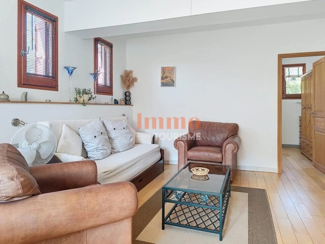 Photos 20 - Touristique - Domaine de gîtes et chambres d'hôtes de caractère - Pied du