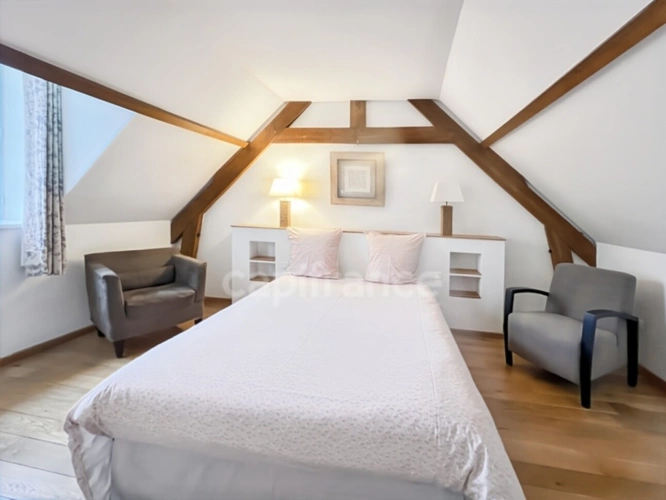 Photos 19 - Prestige - À VENDRE - ST LÉONARD - PROPRIÉTÉ DE CARACTÈRE EN PIERRES - 4,75 HECTARES - 7 APPARTEMENTS - PISCINE COUVERTE - LOCAL TECHNIQUE