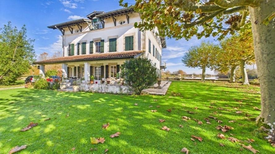 Photos 1 - Prestige - Propriété