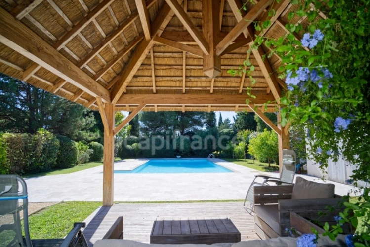 Photos 20 - Prestige - Propriete à vendre 9 pièces GRAVESON (13)