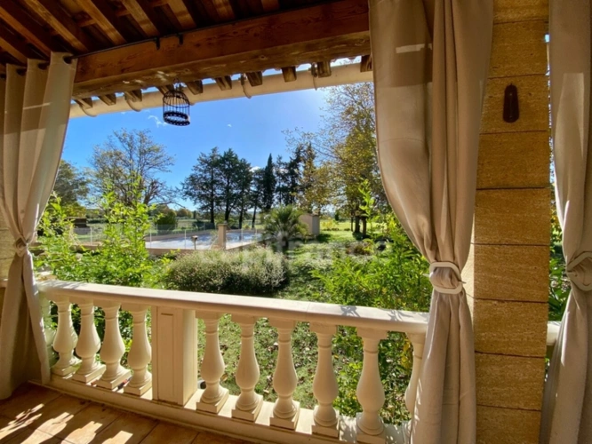 Photos 17 - Tourist - Dpt Gard (30), à vendre 5mn d'UZES, Belle propriété RP, chambres d'hôtes et gîte, piscine, parc 5 00