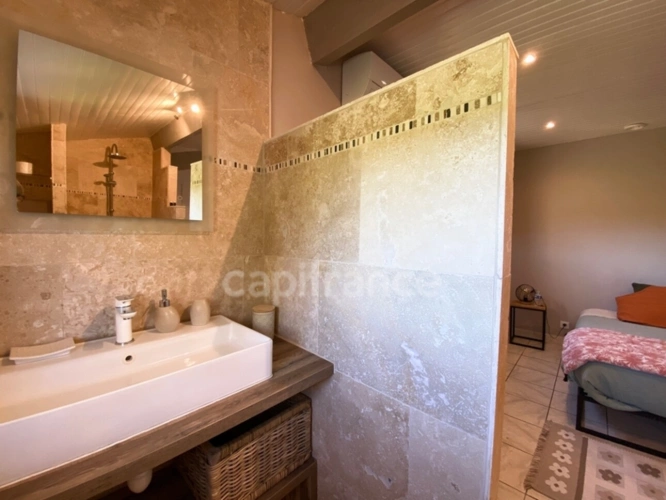 Photos 28 - Tourist - Dpt Gard (30), à vendre 5mn d'UZES, Belle propriété RP, chambres d'hôtes et gîte, piscine, parc 5 00