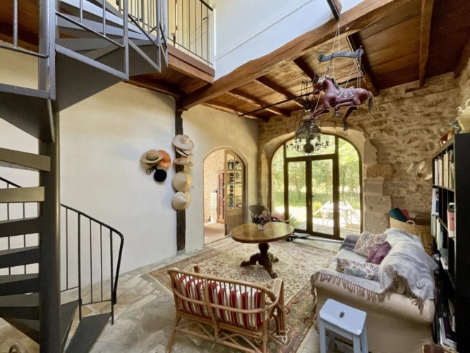 Photos 8 - Tourist - House