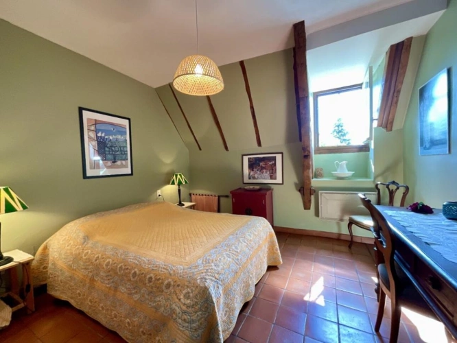 Photos 13 - Tourist - House