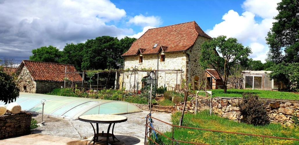 Photos 13 - Rural - Farmhouse