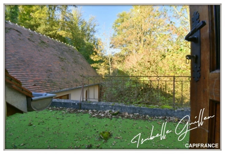 Photos 39 - Touristique - Propriéte à vendre 3 pièces NERIS LES BAINS (03) Grande maison isolée