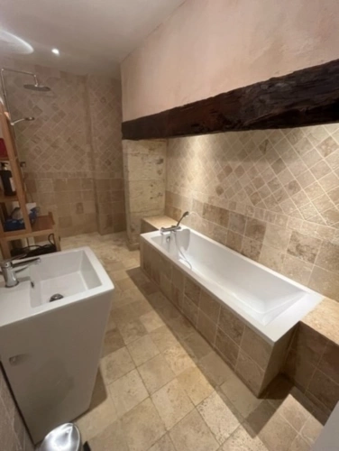 Photos 40 - Prestige - Dpt  (32) : ELEGANT CHATEAU XIX, sans travaux, bases médievales avec douves, piscine, sur 9100m2 jardin clos