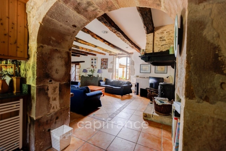 Photos 16 - Prestige - Vaste Propriété avec magnifique vue sur Najac, 15 chambres, piscine et tennis entourée par 5 hectares