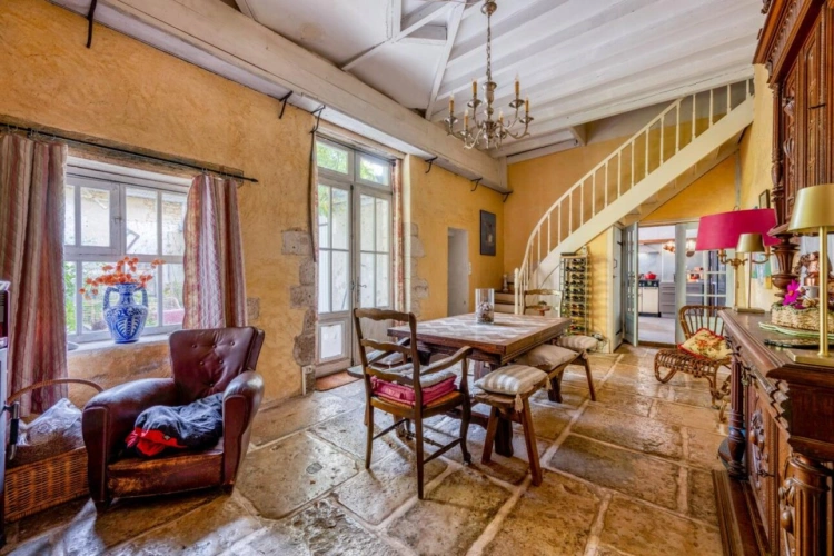 Photos 2 - Prestigious - House