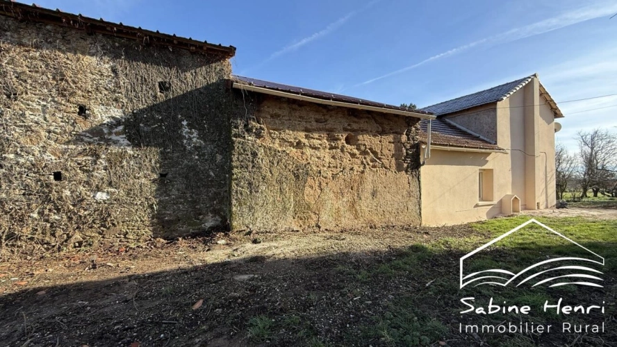 Photos 8 - Rurale - Corps de ferme de près de 4 ha hectares dans une impasse