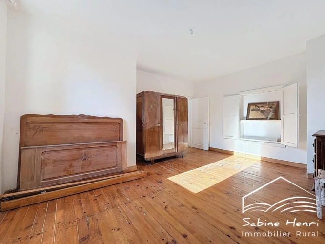 Photos 15 - Rurale - Corps de ferme de près de 4 ha hectares dans une impasse