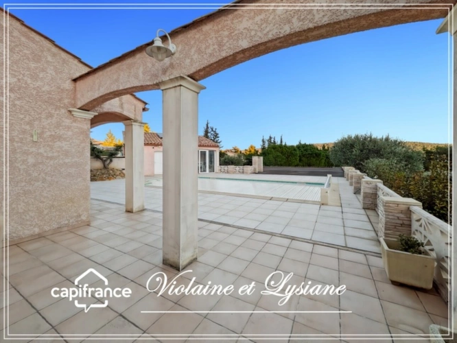 Photos 16 - Touristique - Villa de plain-pied avec piscine, dépendances et grand jardin à Bize-Minervois