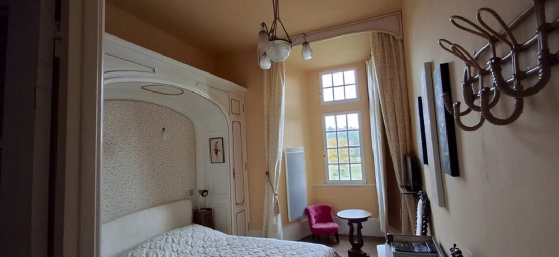 Photos 19 - Prestige - Splendide Château Médiéval Classé - Château se distingue par son élégance sur un domaine d’environ 13 hectares mêlant bois, prairies