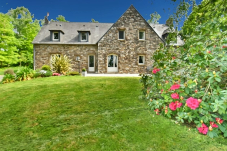 Photos 18 - Rurale - Propriété à vendre 12 pièces BALAZE (35)