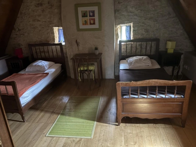 Photos 19 - Tourist - House