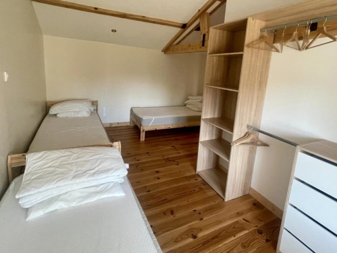 Photos 14 - Tourist - House