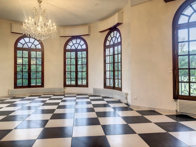 Photos 13 - Prestige - Château à vendre 20 pièces NIZY LE COMTE (02)