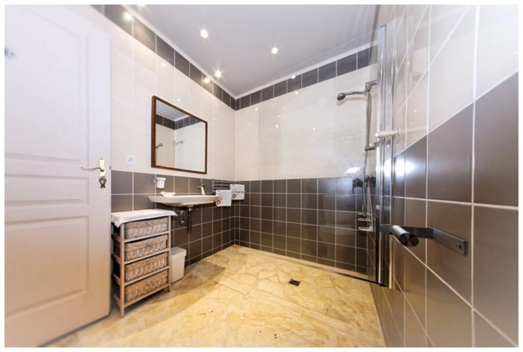 Photos 65 - Équestre - MARCIAC (32) proche, BELLE PROPRIETE GASCONNE 3ha, maison de maitre, 4 gîtes, piscine, boxes à chevaux