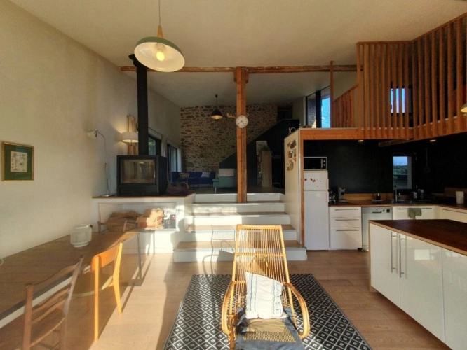 Photos 9 - Rural - Farm with outbuildings