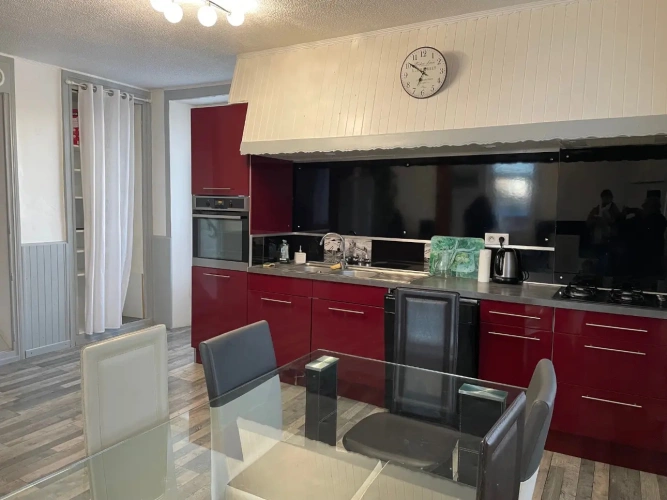 Photos 5 - Tourist - Corps de ferme rénovée et 7 hectares de terres attenantes