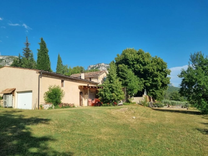 Photos 8 - Touristique - Ancienne Ferme du 18 ème siècle  avec activité restaurant