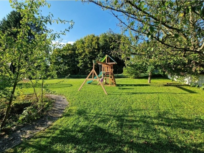 Photos 8 - Touristique - PROPRIÉTÉ avec VILLA PARC FORET à vendre 8 pièces proche de CONTREXEVILLE (88) idéale GITE de groupe/ Maison