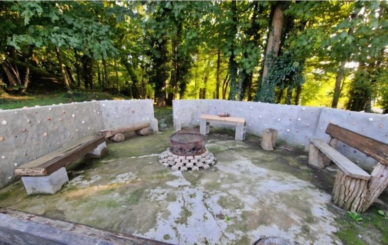 Photos 30 - Touristique - PROPRIÉTÉ avec VILLA PARC FORET à vendre 8 pièces proche de CONTREXEVILLE (88) idéale GITE de groupe/ Maison