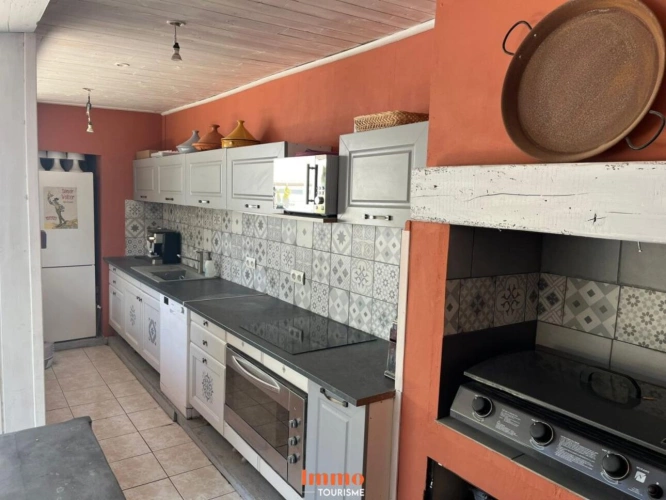 Photos 15 - Touristique - Domaine Touristique clé en main avec 5 gîtes, 2 piscines et Ma