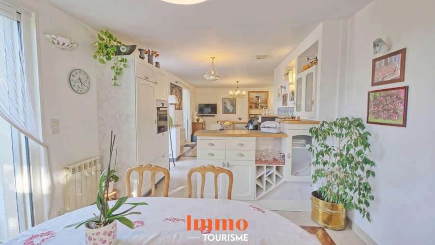 Photos 4 - Prestige - Maison de maître avec gîtes et piscine à mi-chemin entre le z