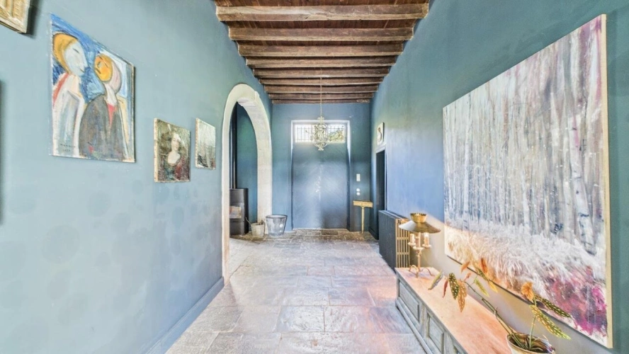 Photos 14 - Prestigious - Property