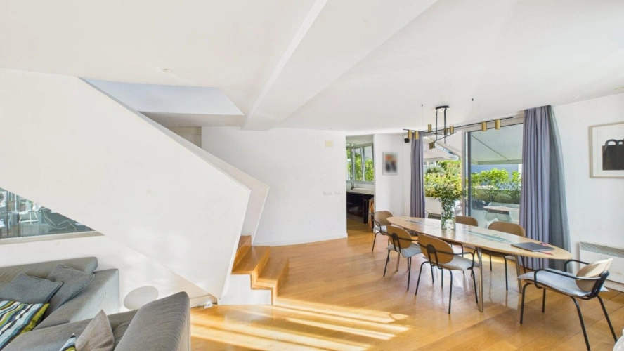 Photos 4 - Prestigious - House