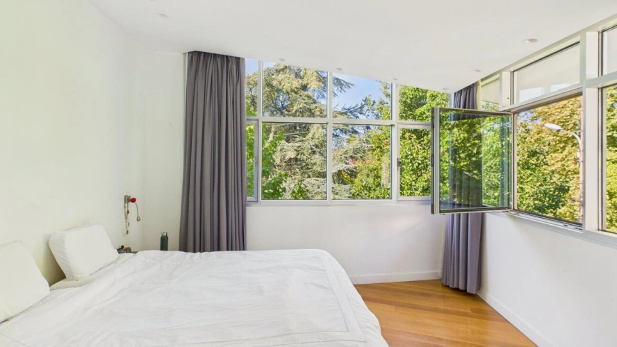 Photos 11 - Prestigious - House