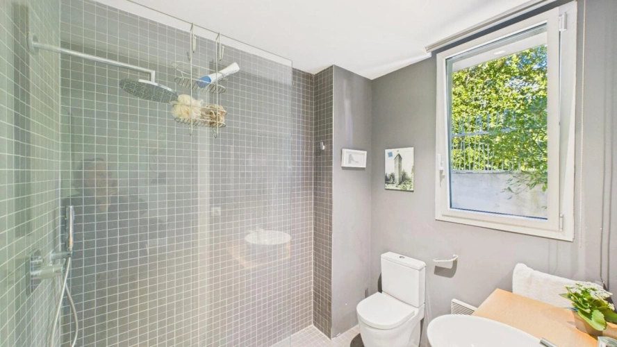 Photos 13 - Prestigious - House