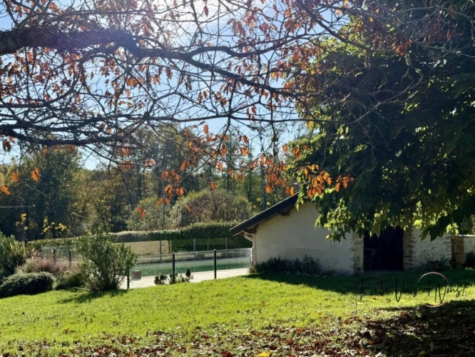 Photos 4 - Rural - « Panorama, pierre et silence : le luxe authentique. »