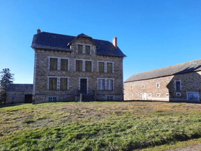 Photos 3 - Agricultural - Entre Naucelle et Baraqueville en Aveyron 12