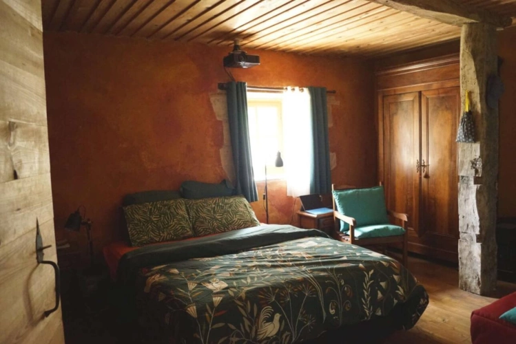 Photos 7 - Rural - House